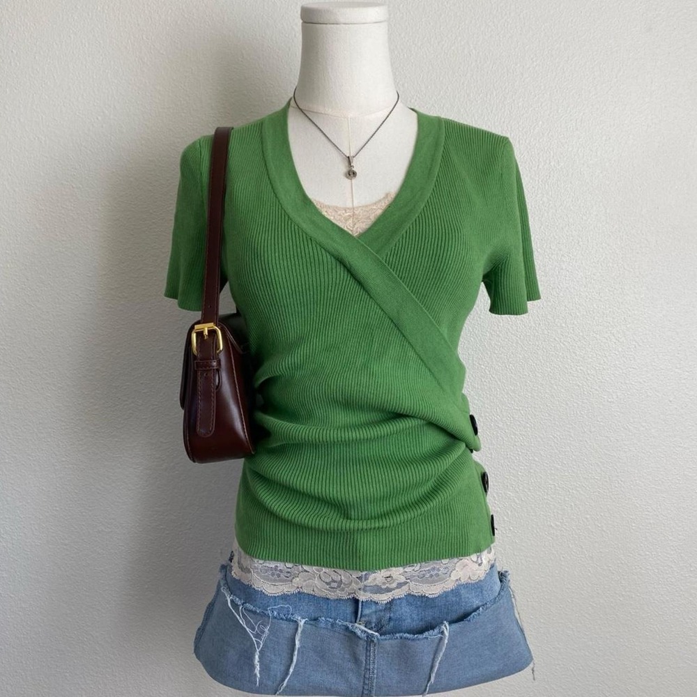 Vintage Y2K Cable And Gauge Green Ribbed V Neck Wrap Button Short Sleeve Top
